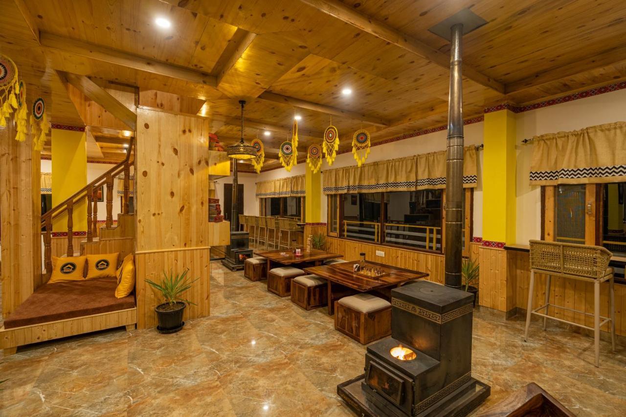 The Hosteller Tirthan Valley Gushaini Exteriör bild
